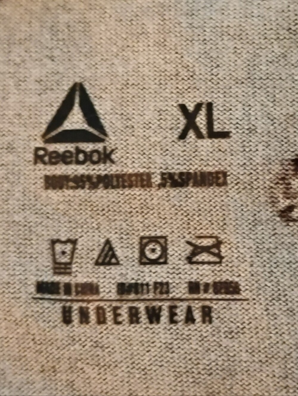 Women's Reebok Shirt - Picture 5 of 5